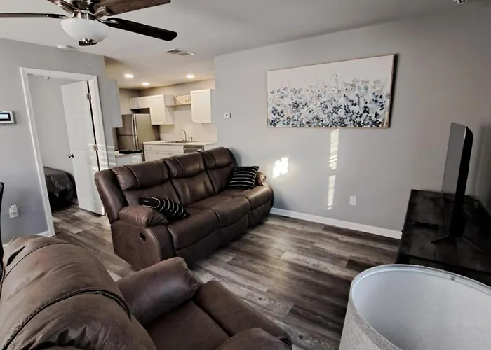 Illini Hideaway Holiday home Streator