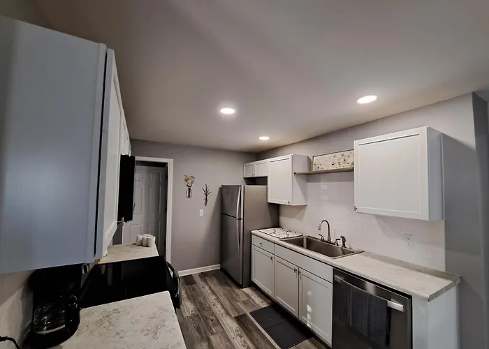 Illini Hideaway Holiday home *